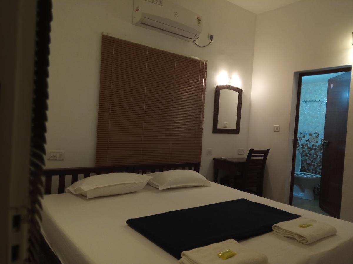 Janatha Homestay Kochi Eksteriør bilde