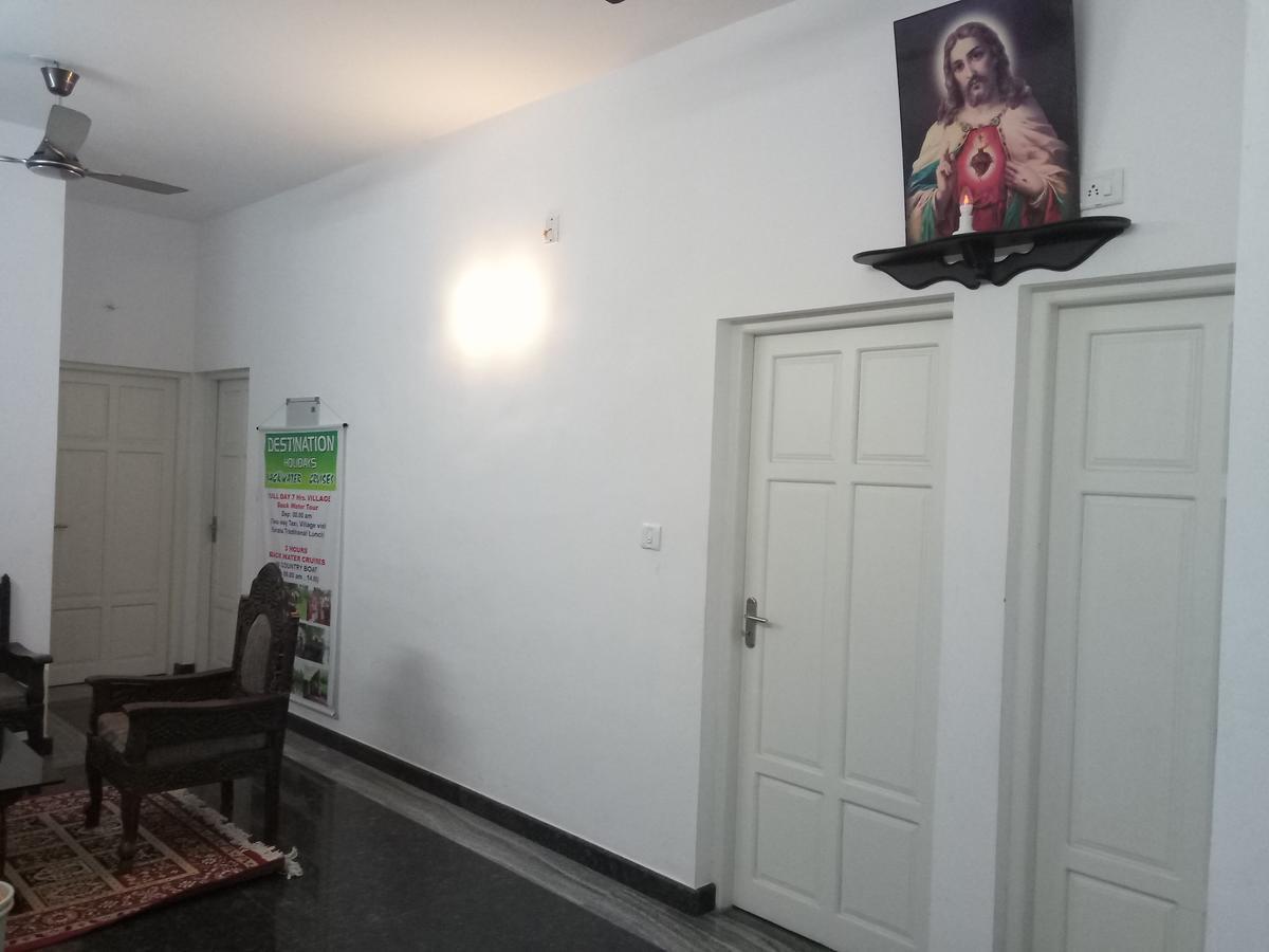 Janatha Homestay Kochi Eksteriør bilde